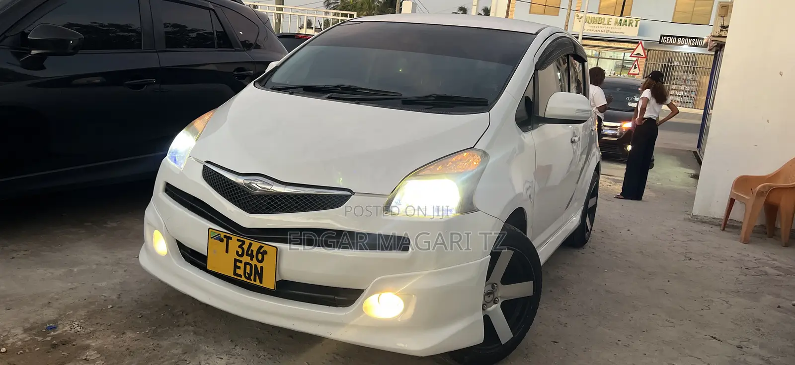Toyota Ractis 2005 White