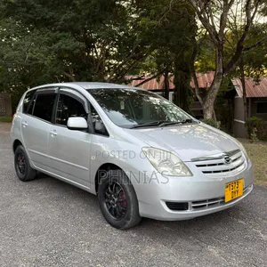 Toyota Corolla Spacio 2005 Silver