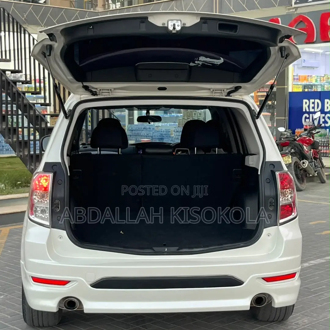Subaru Forester 2.0D X 2010 White