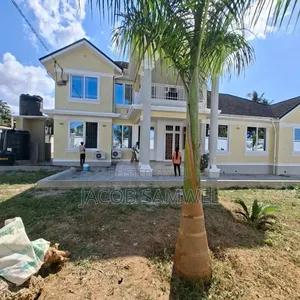 5bdrm House in Goba for rent