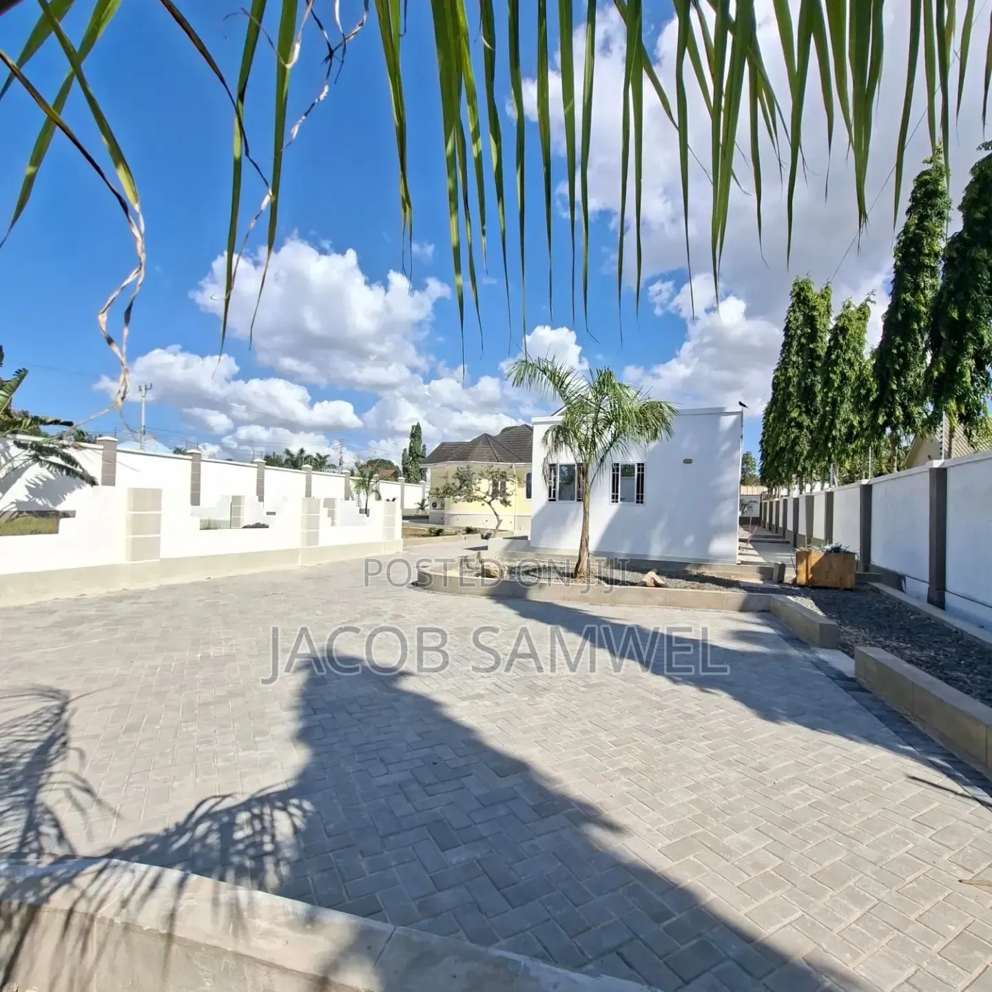 5bdrm House in Goba for rent