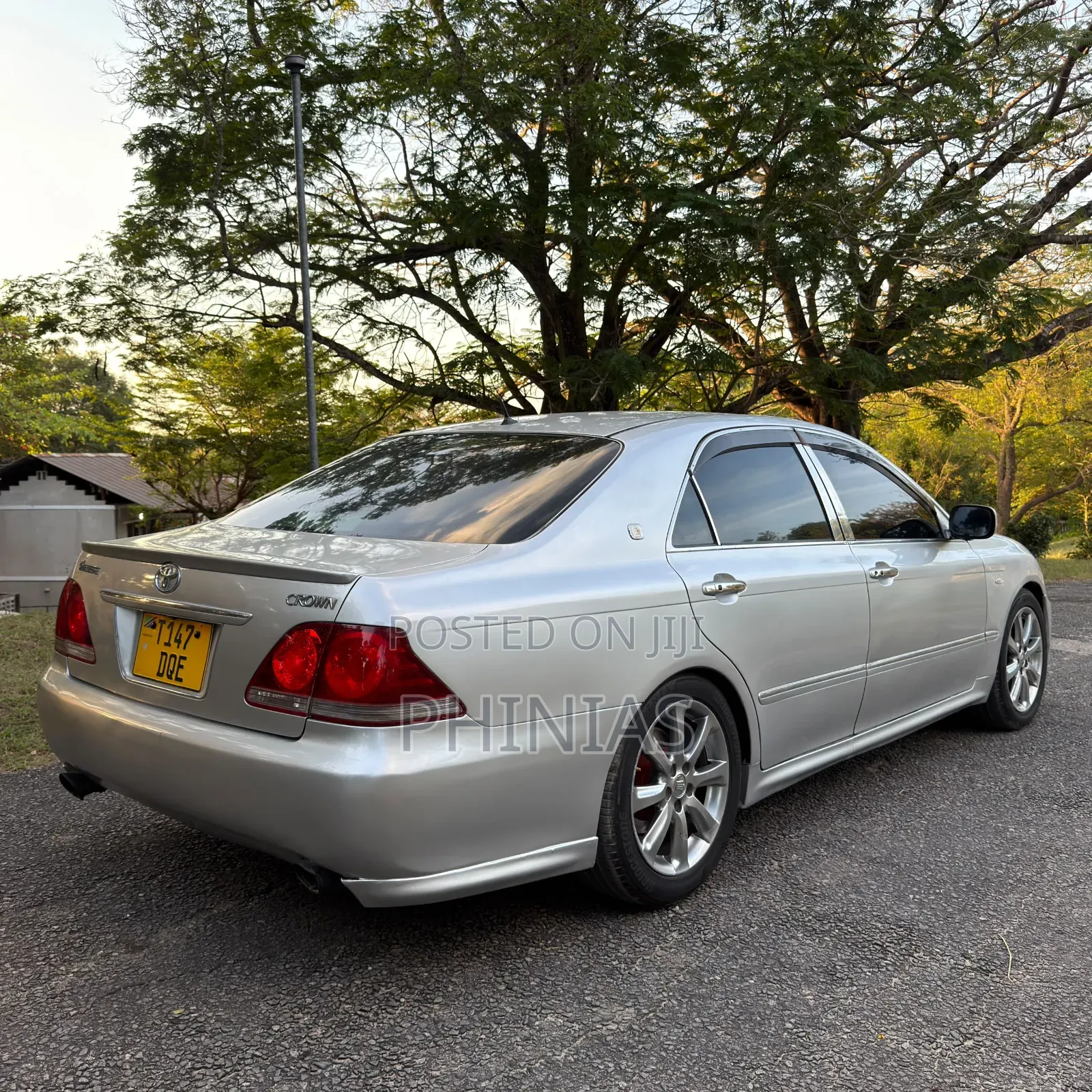 Toyota Crown 2004 Silver