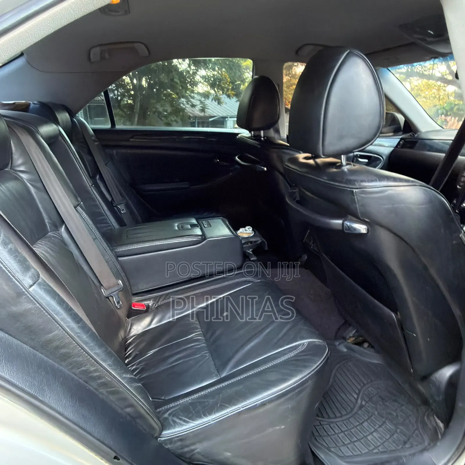 Toyota Crown 2004 Silver