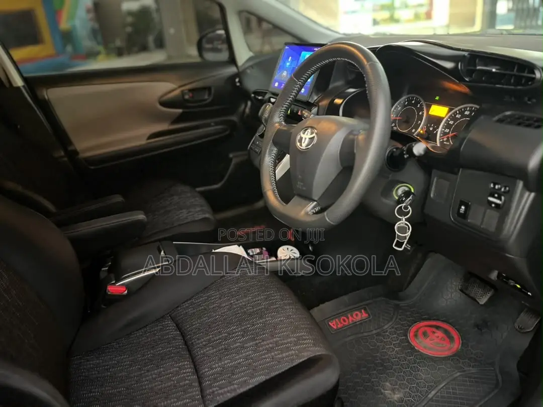 Toyota Wish 2012 Black