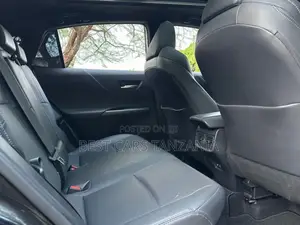 Toyota Harrier 2020 Black