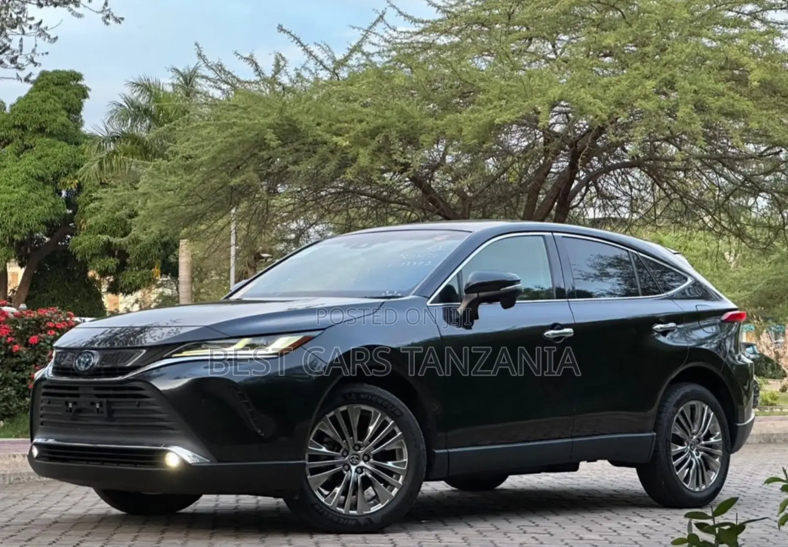 Toyota Harrier 2020 Black