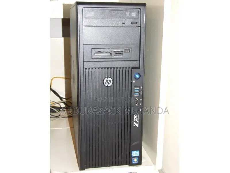 Desktop Computer HP Z220 8GB Intel Xeon HDD 500GB