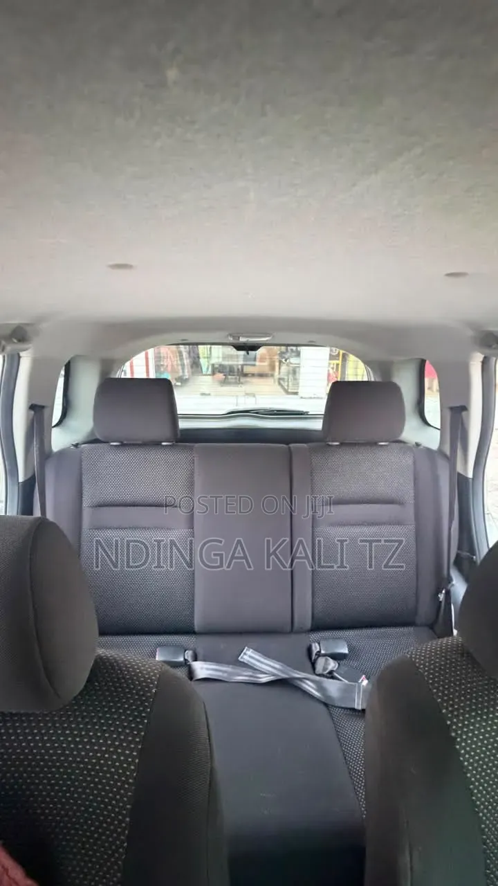 Toyota IST 2004 Silver