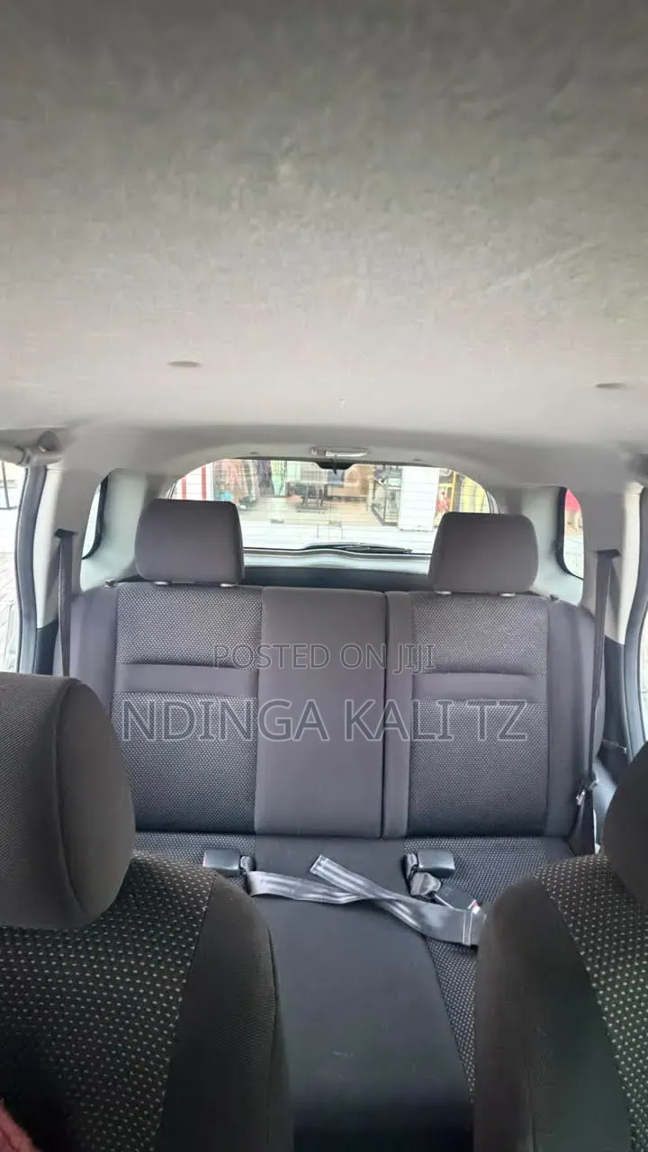Toyota IST 2004 Silver