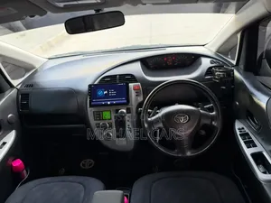 Toyota Ractis 2007 Black