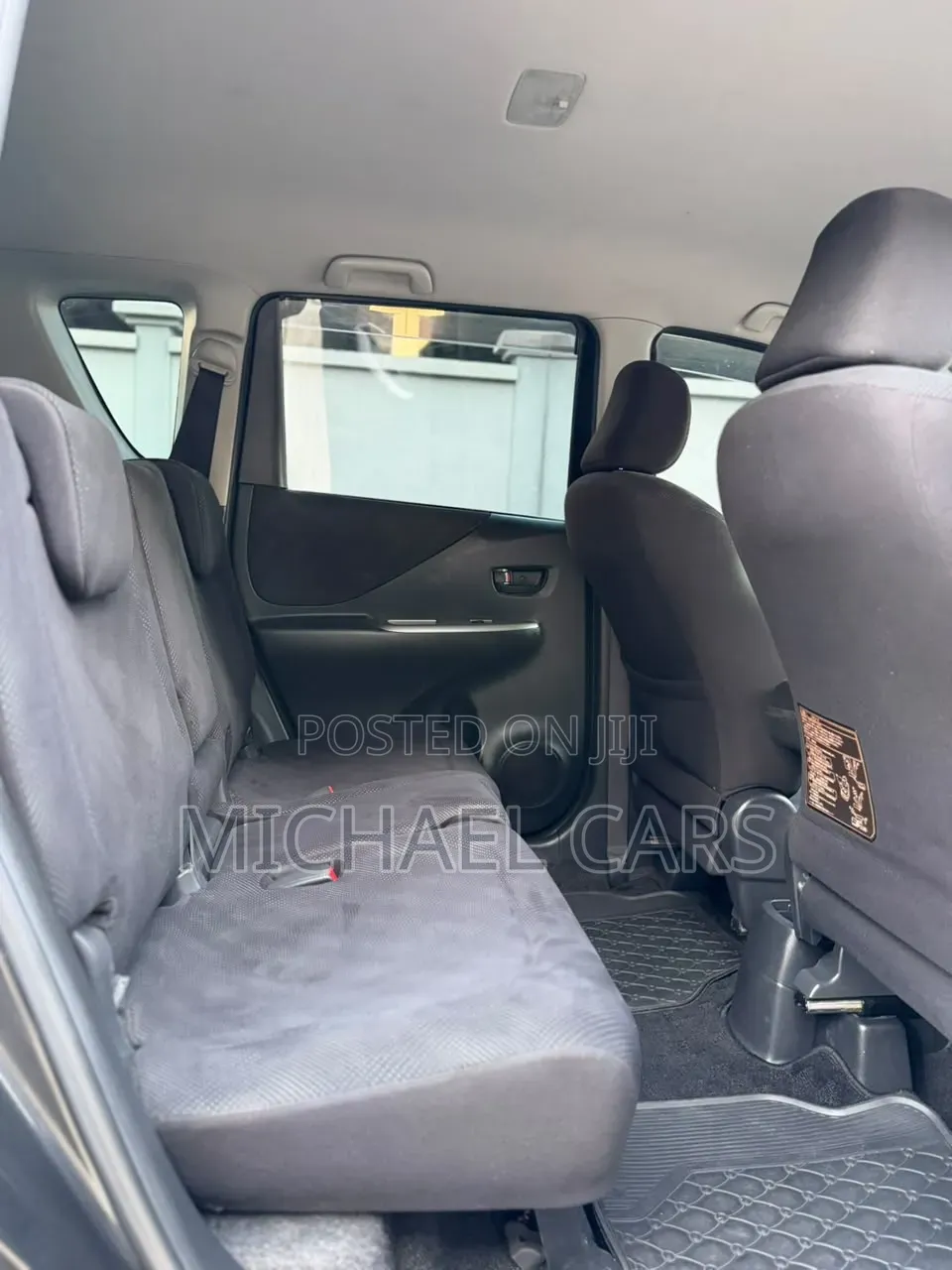Toyota Ractis 2007 Black
