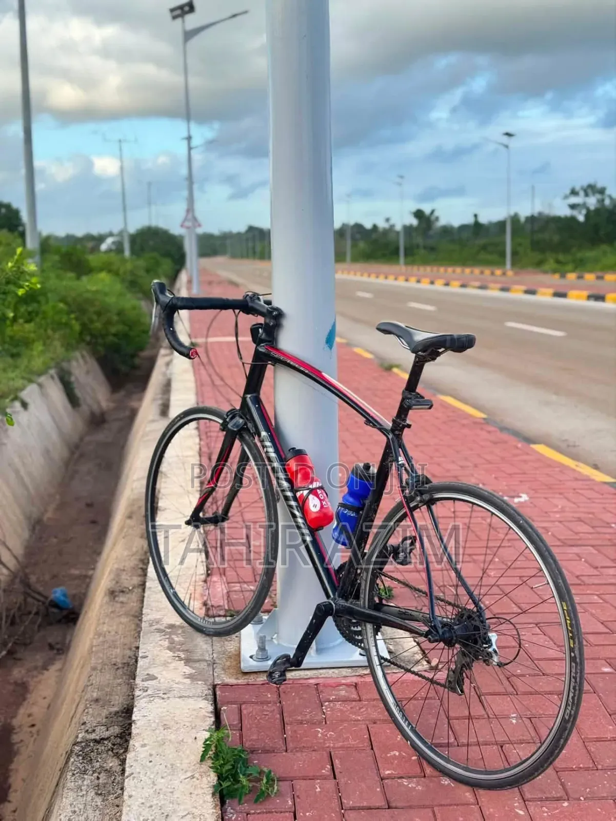 Specialised Road Bike