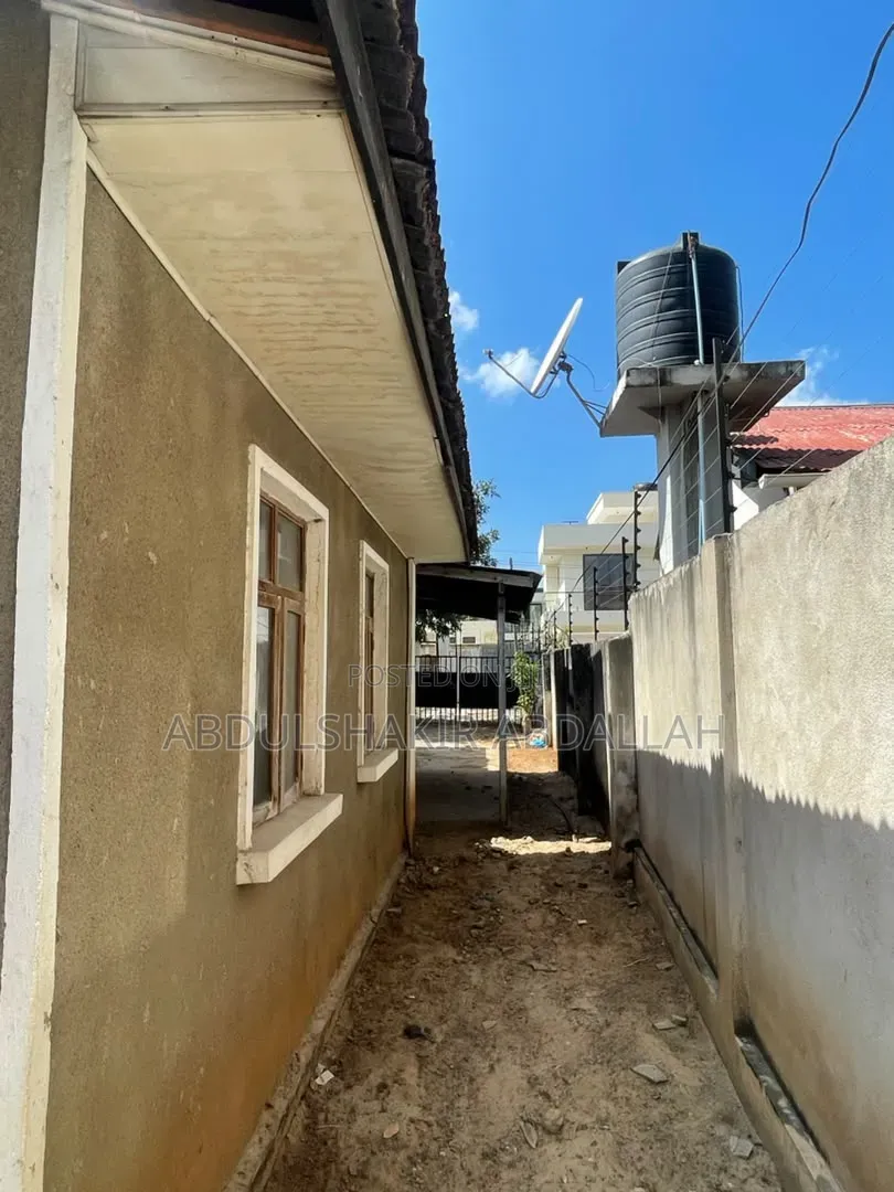 House Godown