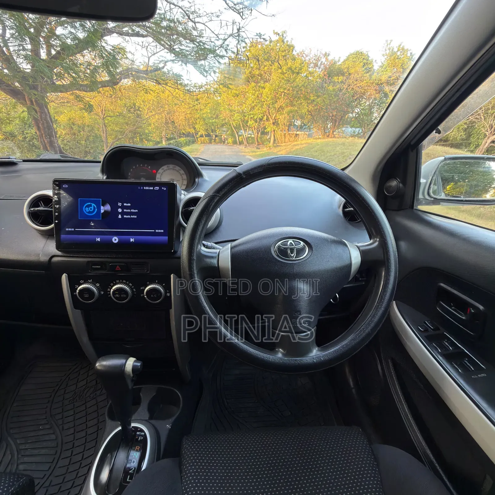 Toyota IST 2005 Silver