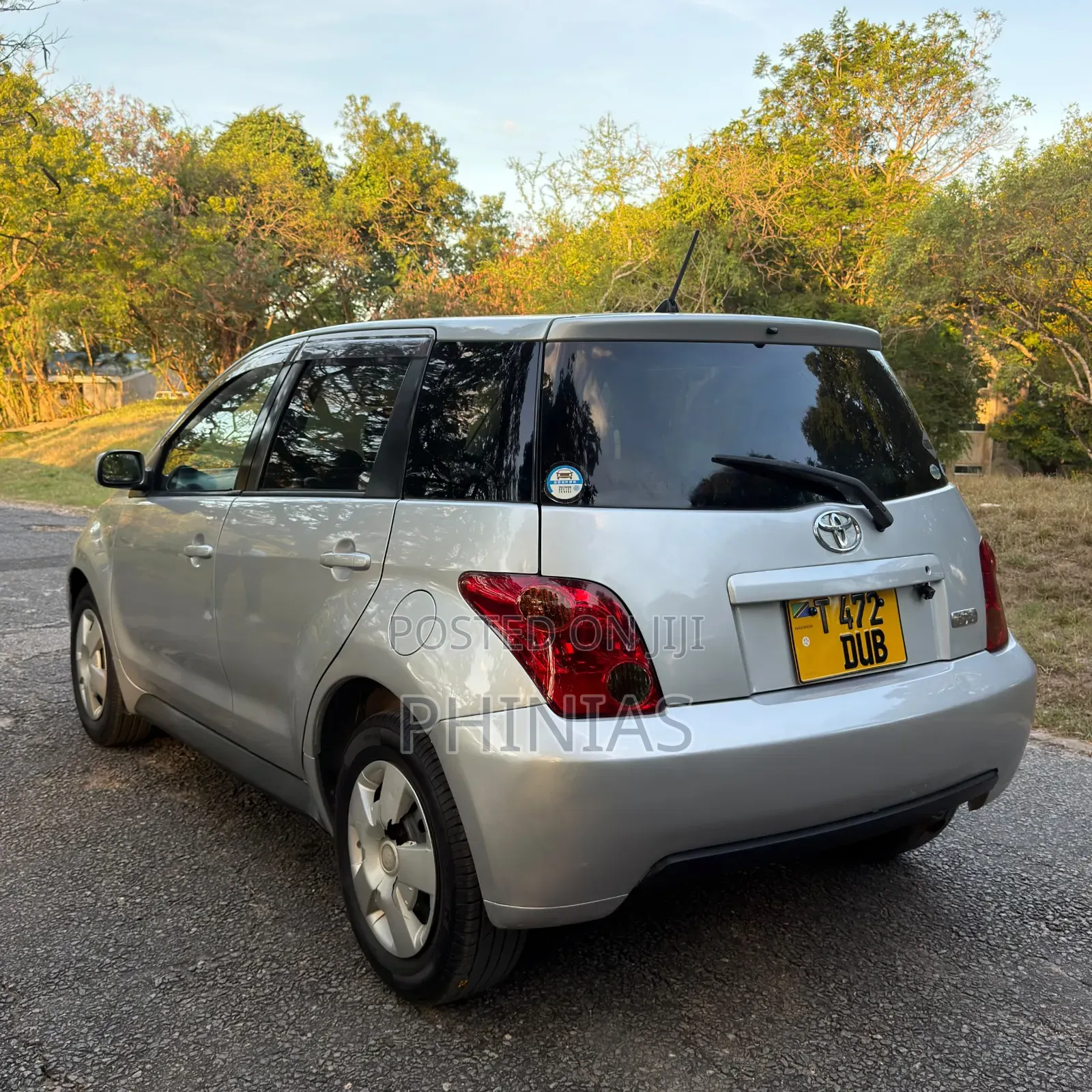 Toyota IST 2005 Silver