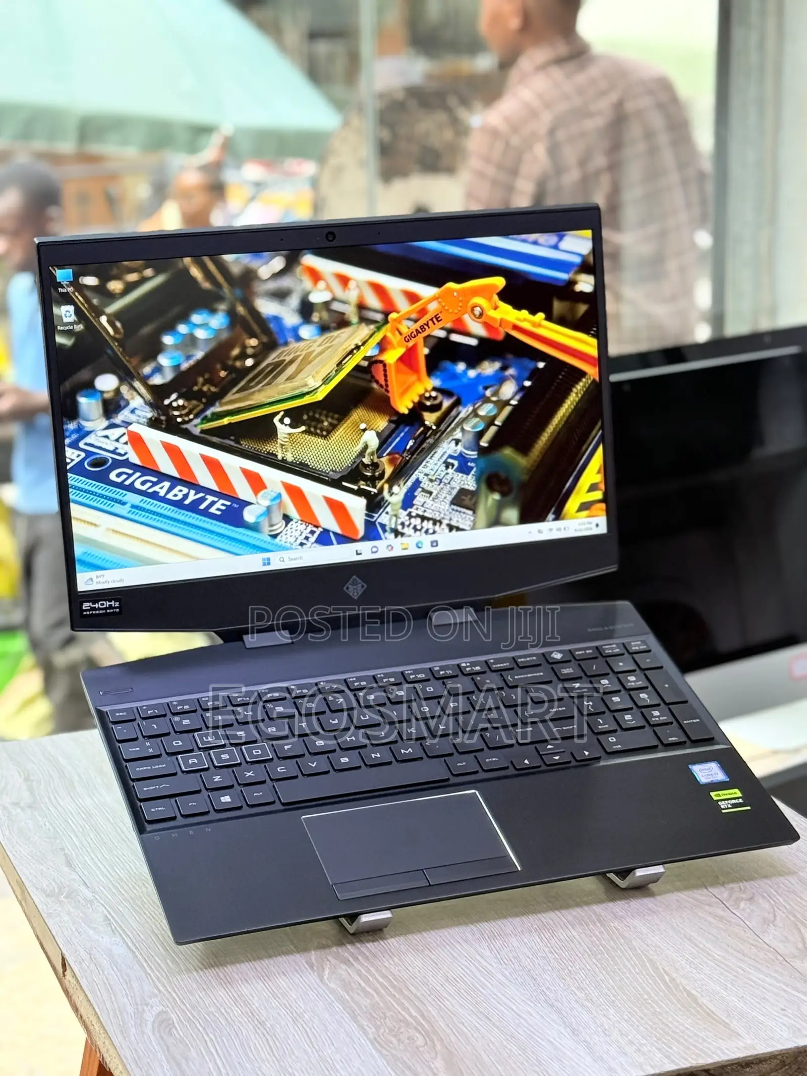 Laptop HP Omen 15 16GB Intel Core i7 SSD 1T
