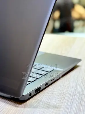 Laptop Dell Vostro 13 5390 8GB Intel Core i5 SSD 256GB