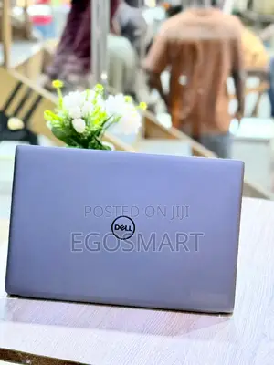 Laptop Dell Vostro 13 5390 8GB Intel Core i5 SSD 256GB