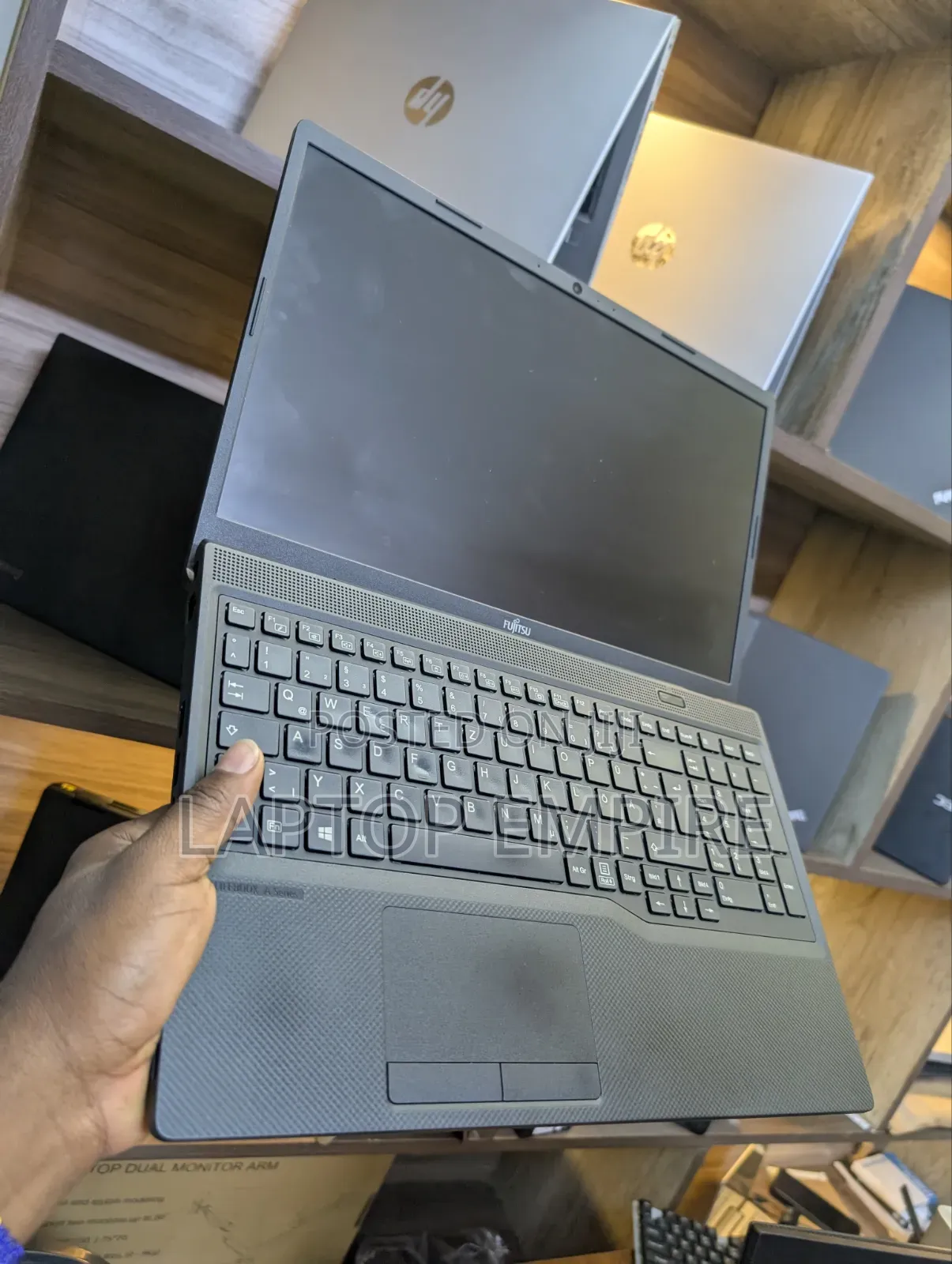 Laptop Fujitsu 8GB Intel Core i3 SSD 256GB