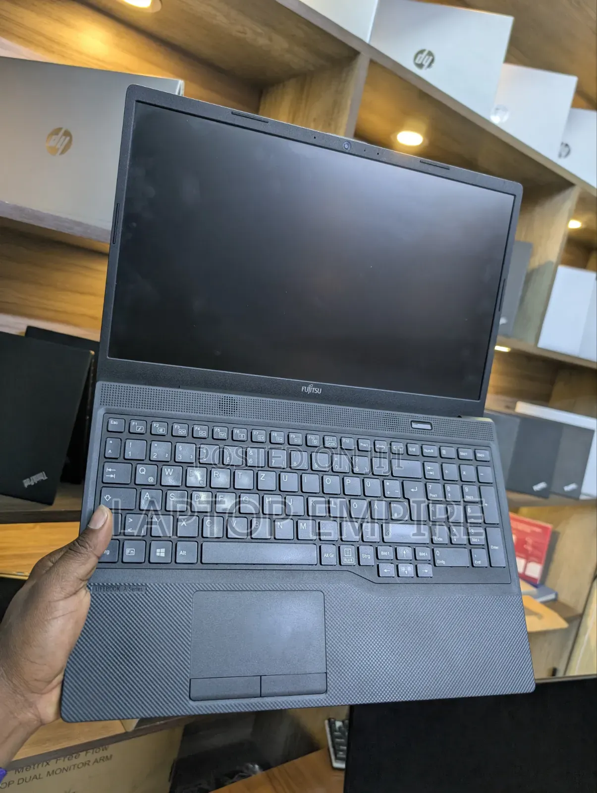 Laptop Fujitsu 8GB Intel Core i3 SSD 256GB