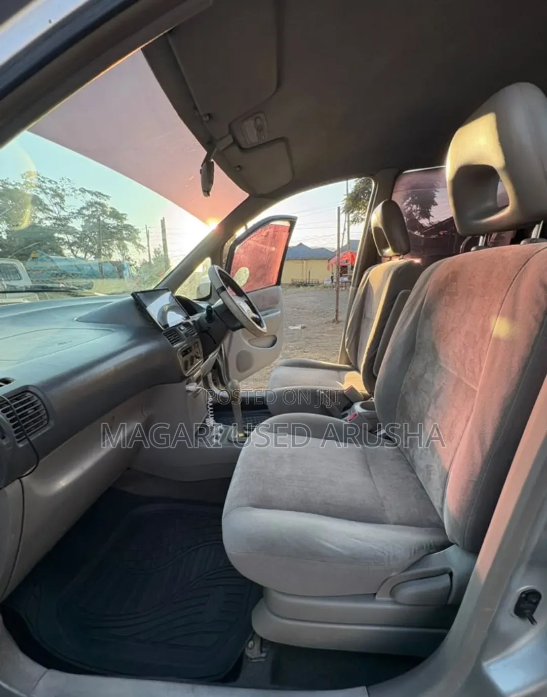 Toyota Corolla Spacio 2000 Silver