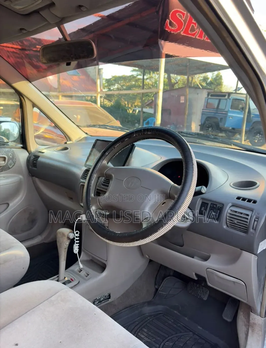 Toyota Corolla Spacio 2000 Silver