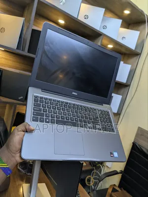 Laptop Dell 8GB Intel Core i5 SSD 256GB