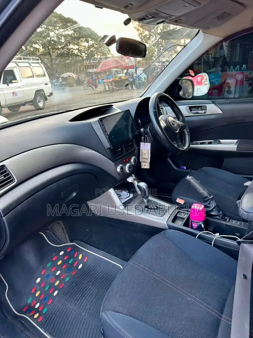 Subaru Forester 2010 Black