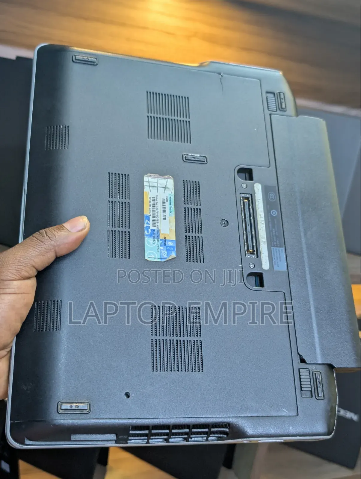 Laptop Dell 8GB Intel Core i7 HDD 320GB