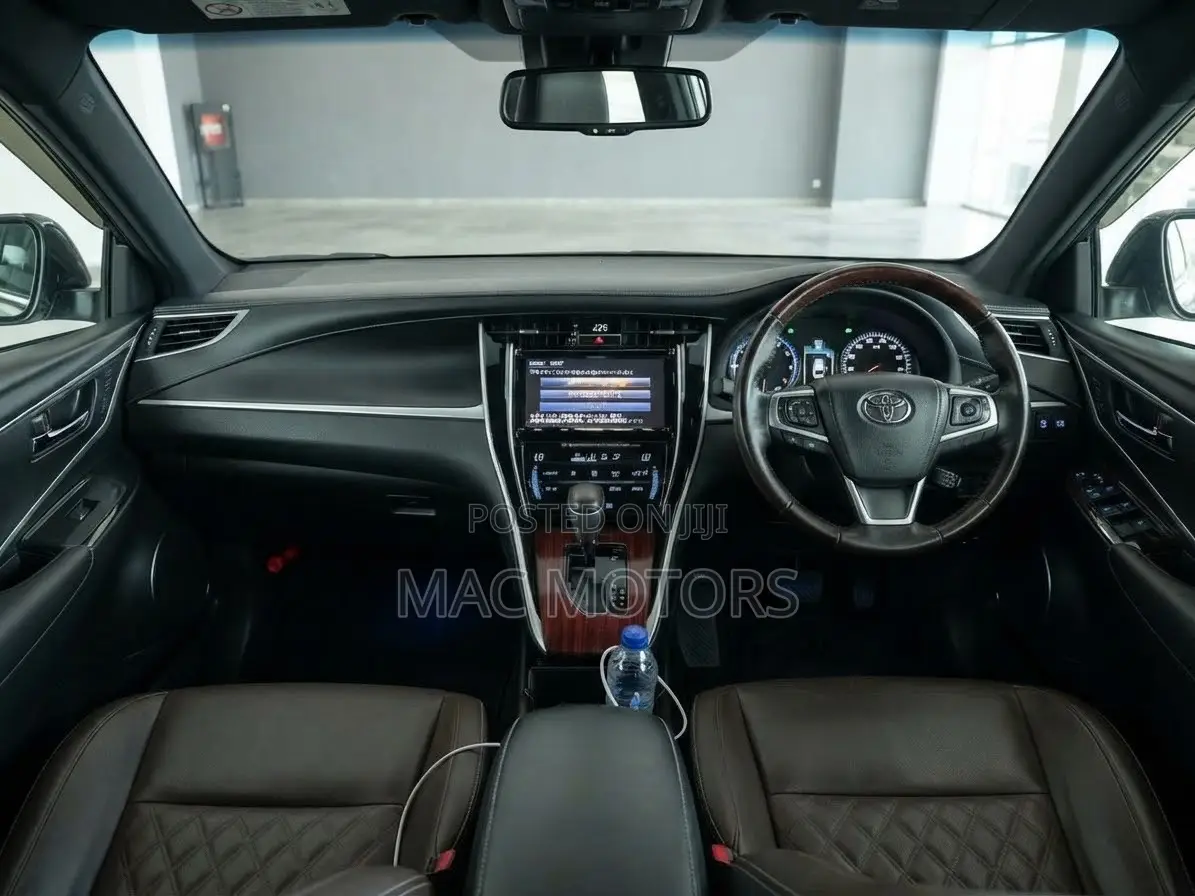 Toyota Harrier 2016 White