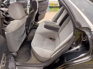 Toyota IST 2005 Silver