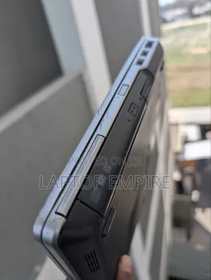 Laptop Dell 8GB Intel Core i5 HDD 320GB