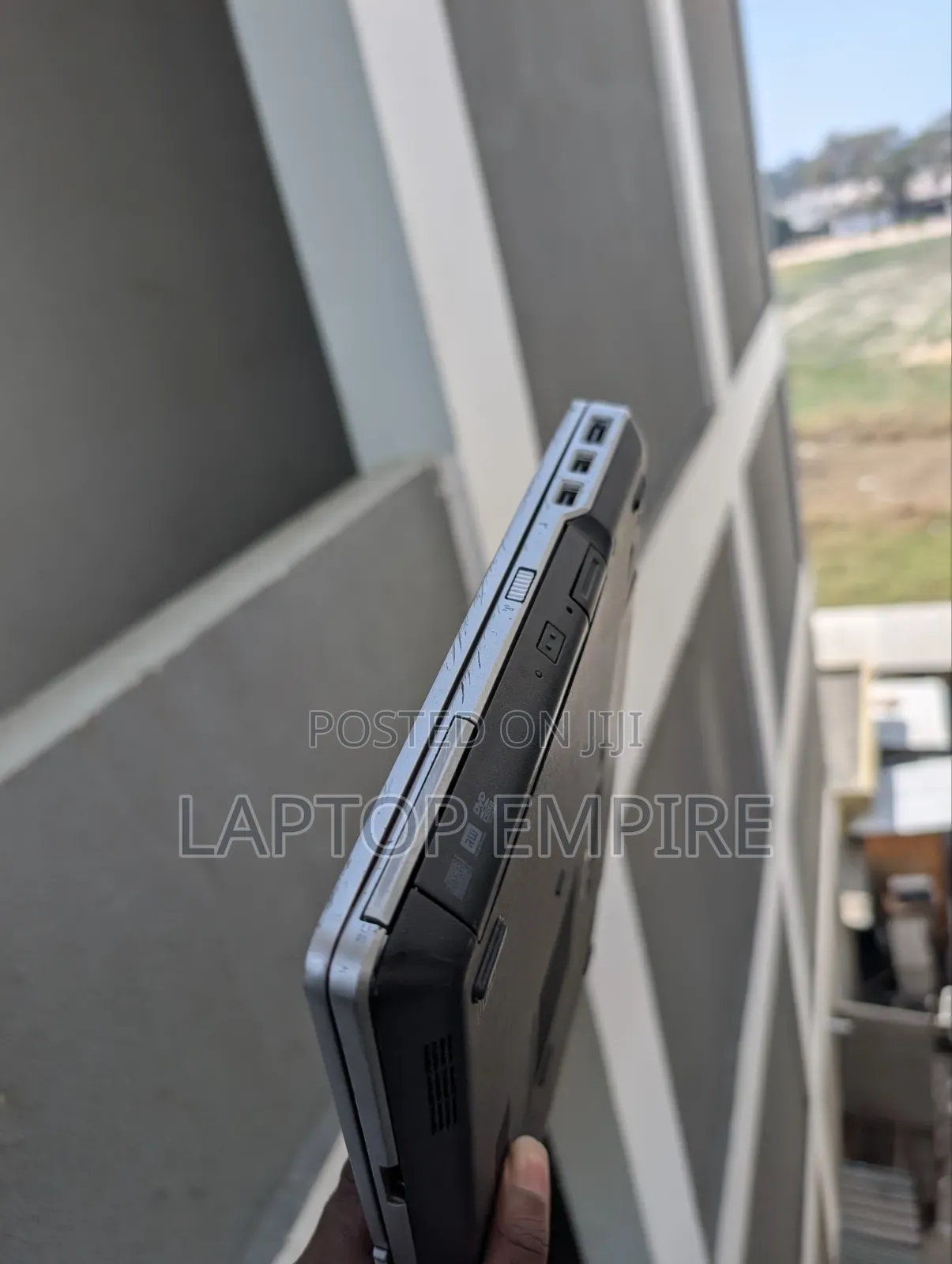 Laptop Dell 8GB Intel Core i5 HDD 320GB