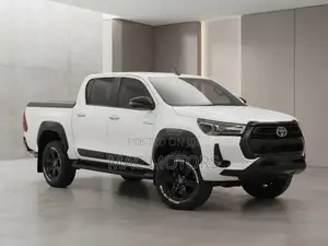Toyota Hilux Revo Double Cab Deisel 2.4 AWD 2022 Pearl