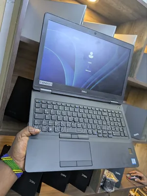 Laptop Dell 8GB Intel Core i5 HDD 500GB