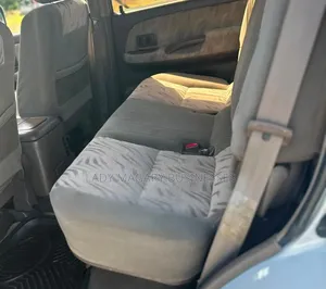 Toyota Land Cruiser Prado 1999 White
