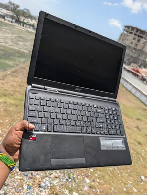 Laptop Acer 8GB AMD A4 HDD 320GB