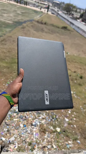 Laptop 4GB Intel HDD 500GB