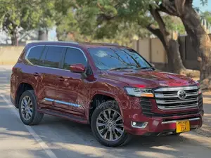 Toyota Land Cruiser 2023 Maroon
