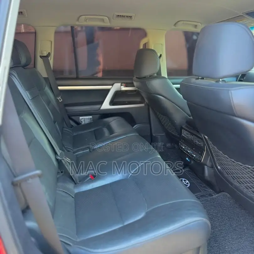Toyota Land Cruiser 2023 Maroon