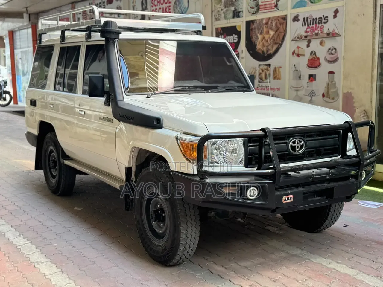 Toyota Land Cruiser 2018 White