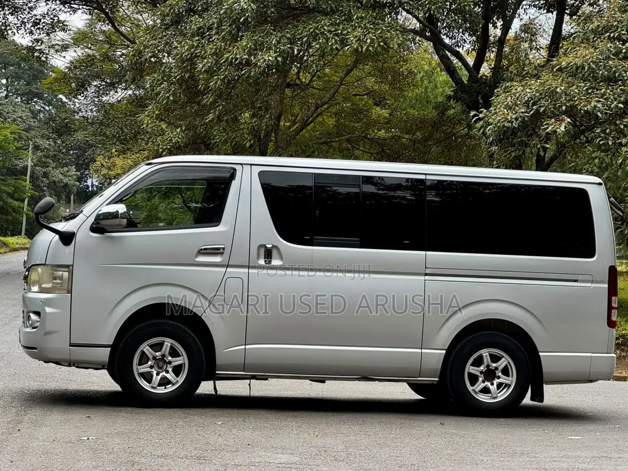 Toyota HiAce 2008 Silver