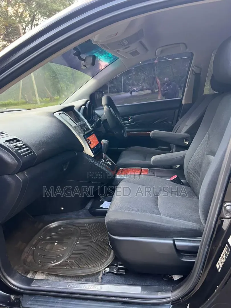 Toyota Harrier 2006 Black