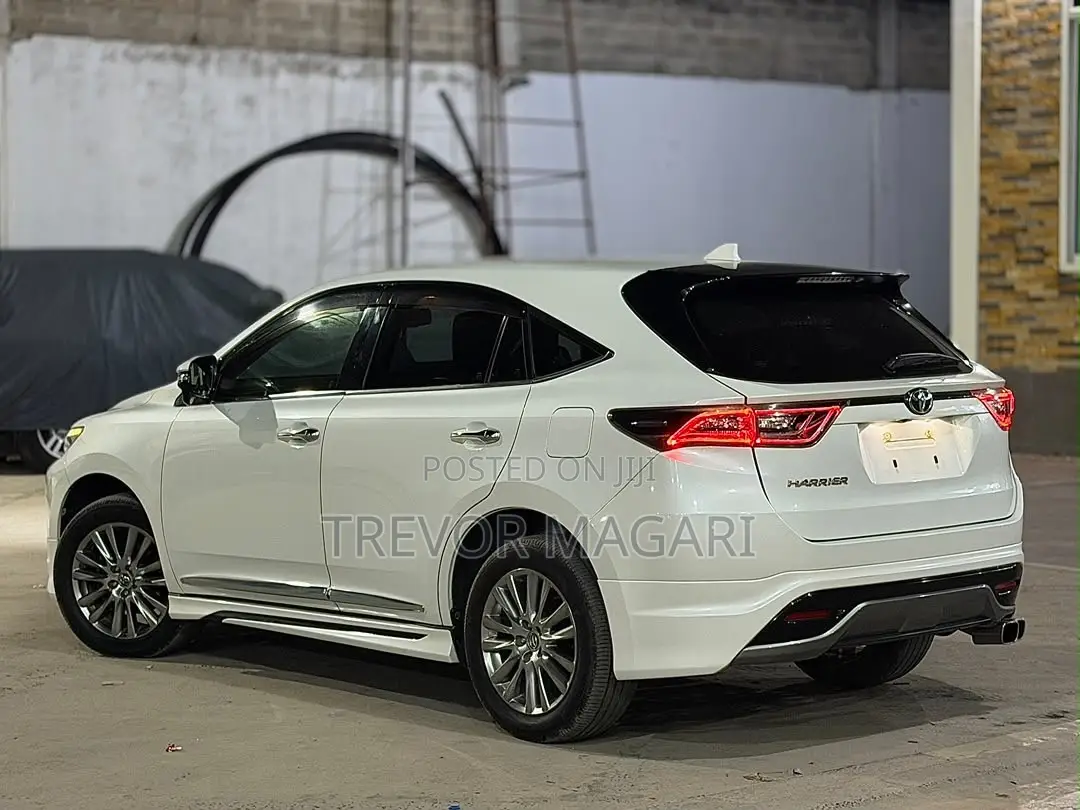 Toyota Harrier 2016 White