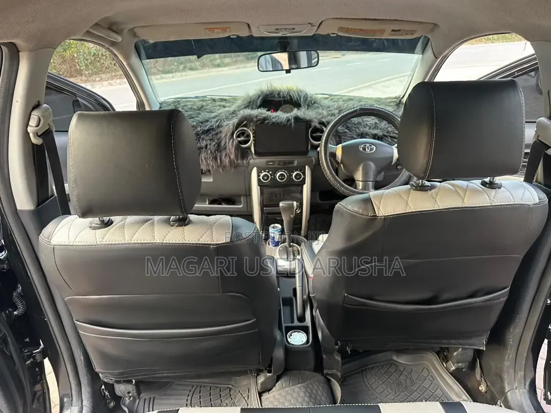 Toyota IST 2004 Black