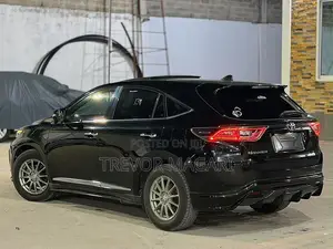 Toyota Harrier 2016 Black