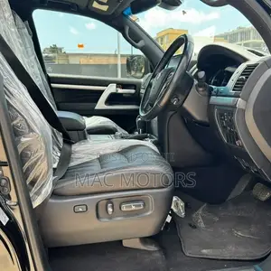 Toyota Land Cruiser 2021 Black