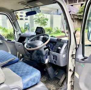Mitsubishi Canter Refrigerator