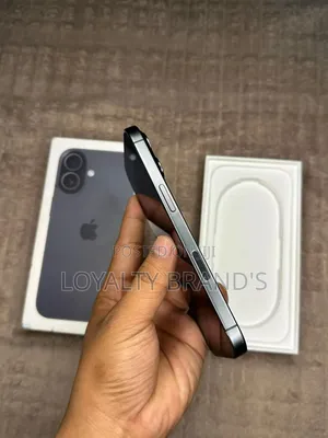 New Apple iPhone 17 256 GB Black