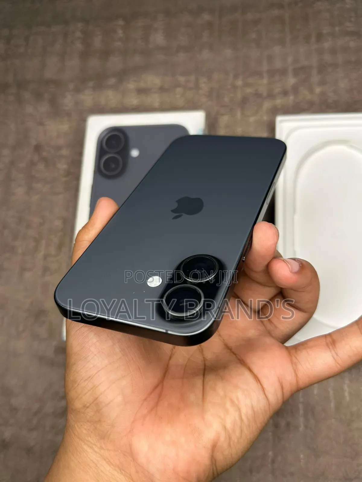 New Apple iPhone 17 256 GB Black